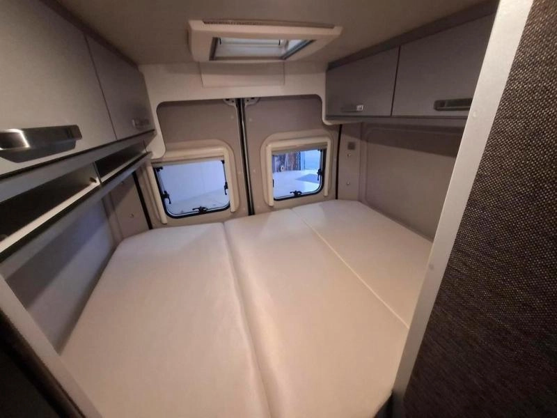 Knaus Weinsberg 600 MQ 140Pk Vastbed Trekhaak  foto: 9