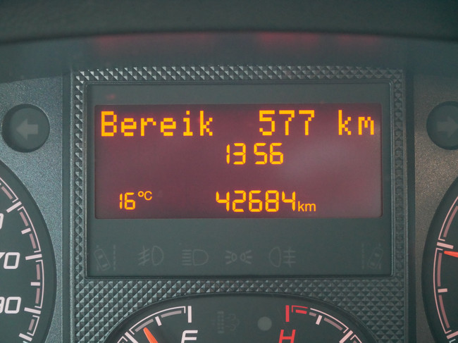 Clever 6.40 Mtr Buscamper, Maxi Chasis, Lage Lengtebedden!! foto: 4