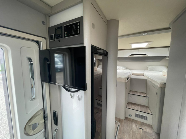 Hymer Tramp S 685 Mercedes Foto: 17