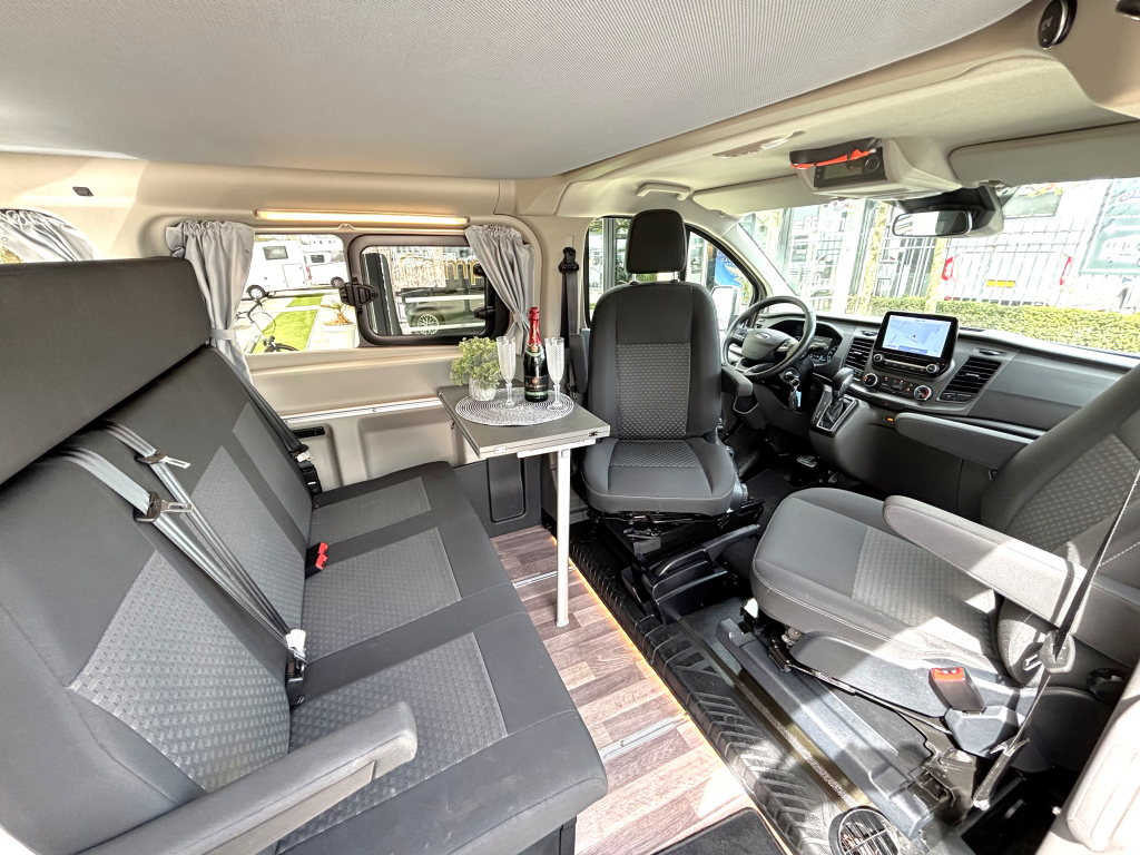 Ford Westfalia Nugget AUTOMAAT HEFDAK 5 ZITPLEKKEN UNIEK! foto: 1