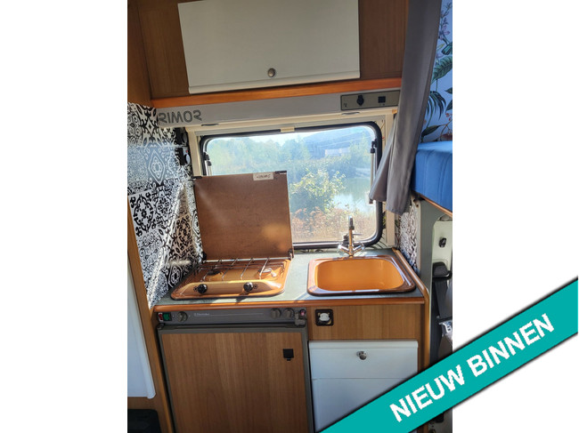 Ford CAMPER Alkoof 4/5 persoons foto: 6