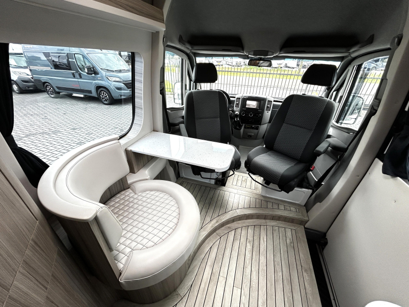 Volkswagen Crafter Enkele-bedden/zeer-uniek  foto: 9