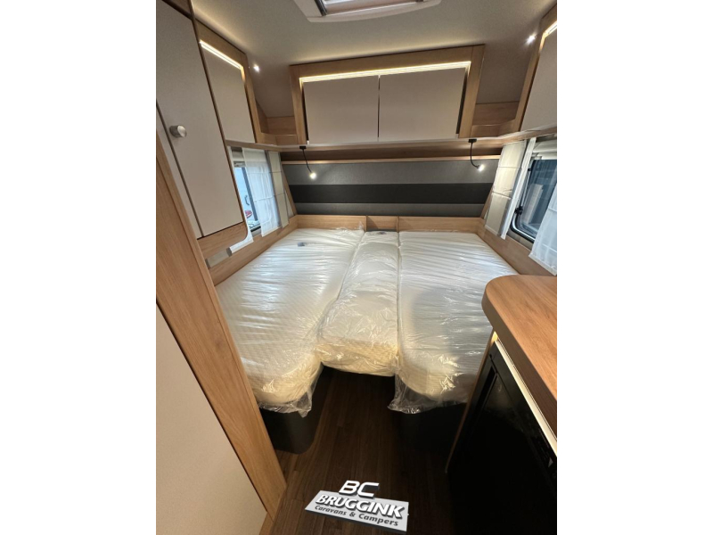 Knaus Sport 460 EU ENKEL BED VLOERVERWARMING  foto: 10