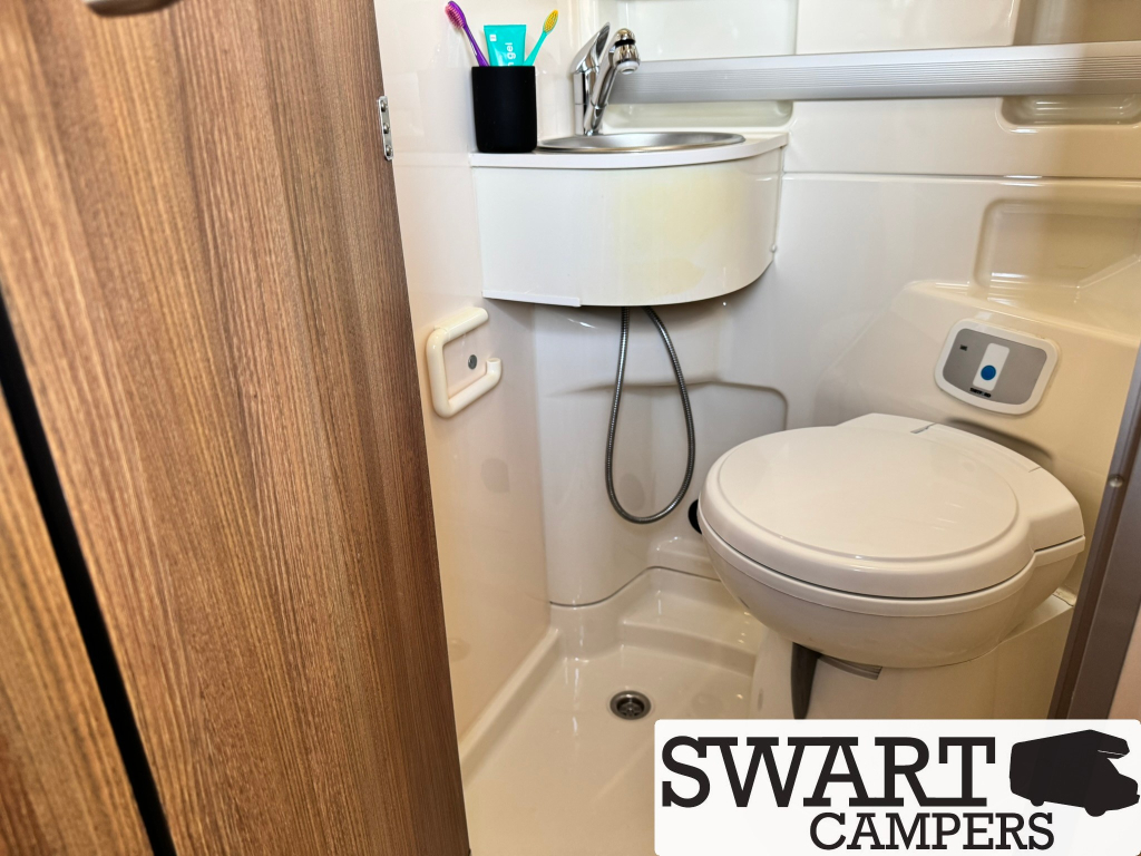 Westfalia Amundsen, compacte Fiat buscamper foto: 17