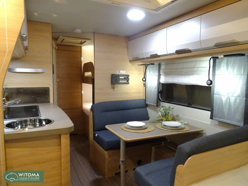 Knaus Sudwind Black Selection 500 QDK 50 jaar Witoma voordeel!  foto: 2
