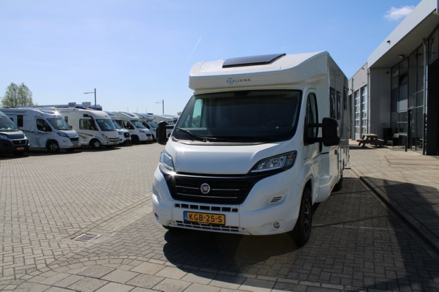 Sun Living S 75 SL by Adria 5 gordel plaatsen enkele bedden 67  foto: 2