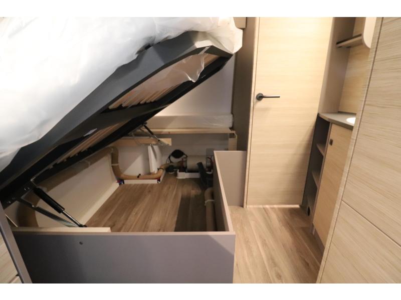 NEXT 380 LICHTGEWICHT PRIMEUR  foto: 14