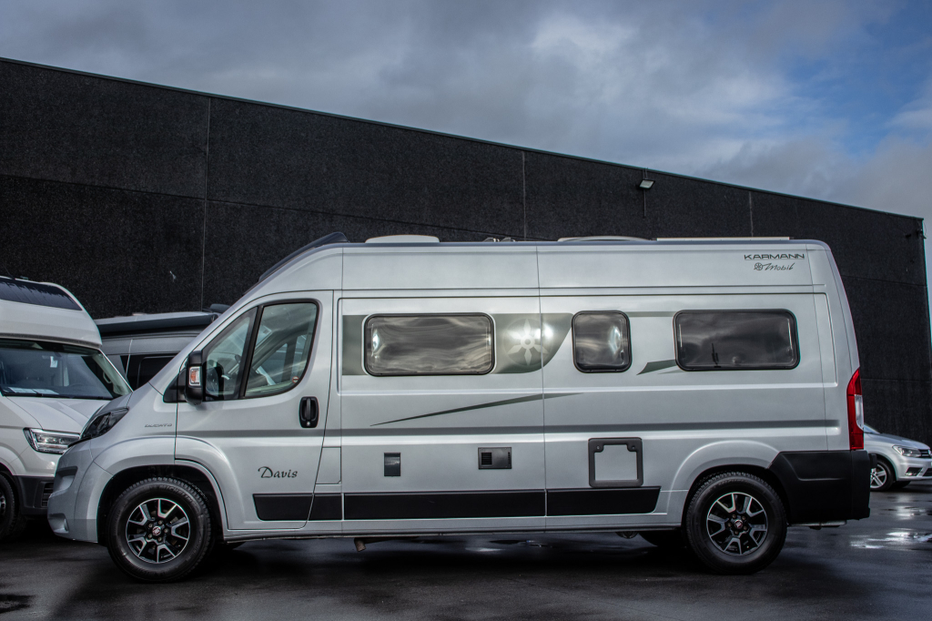 Karmann Davis 590 Skyroof foto: 12