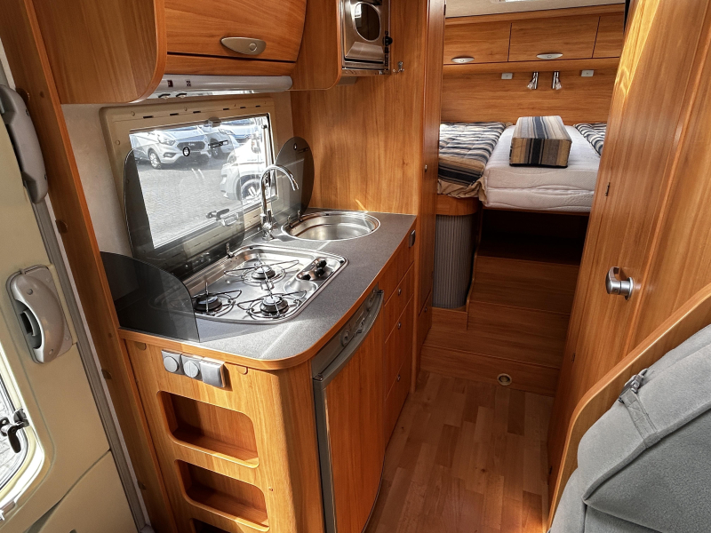 Adria Coral 660 SL Enkele-bedden/2007/Euro-4  foto: 11
