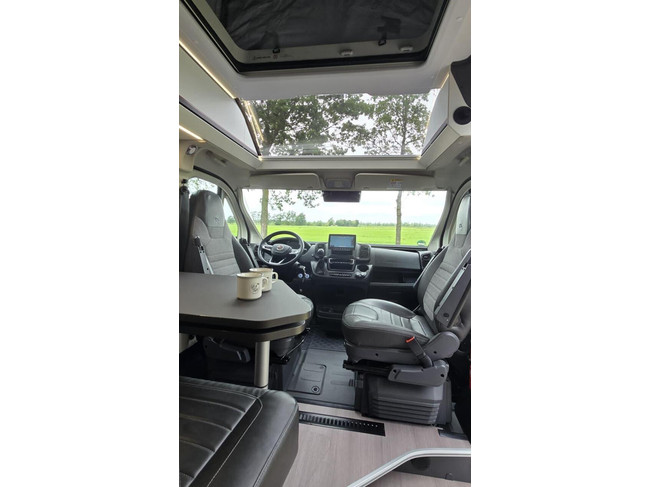 Adria Twin 640 SGX Sports photo : 13