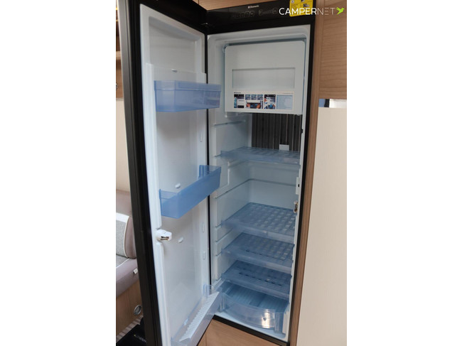 Carthago Malibu T460 2.3 Multijet 150pk | Lengtebedden | Dubbele bodem | Luchtvering | Lithium | Luifel | Veloslide | Pioneer multimedias foto: 16