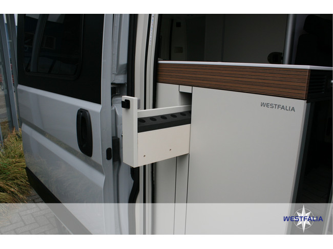 Westfalia Columbus 540D 140pk Aut. foto: 8