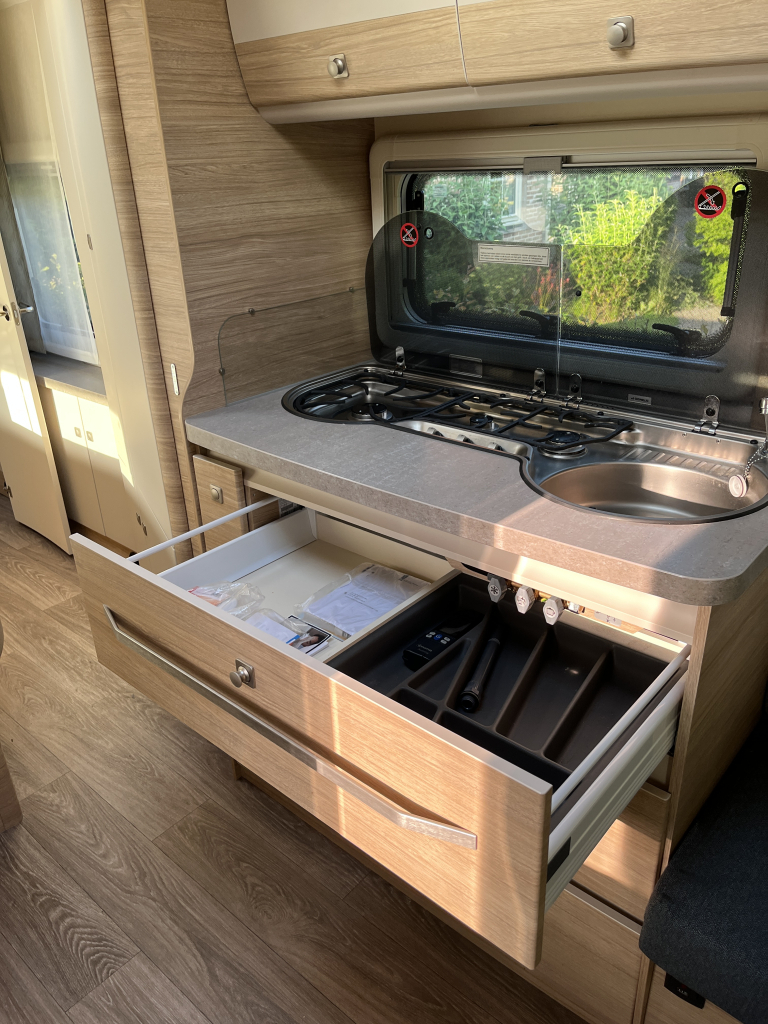 FENDT CARAVAN BIANCO 550 Foto: 16