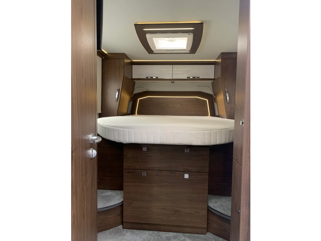 Frankia F-Line Titan 840 QD Fiat 160 PK automaat foto: 9