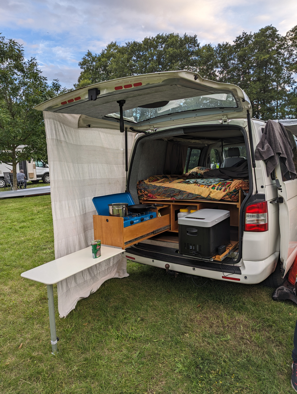 Volkswagen T5 foto: 4