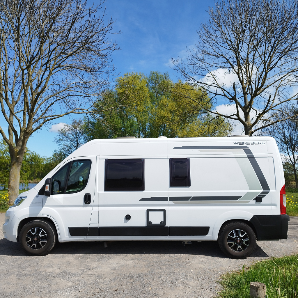 VOLKSWAGEN CALIFORNIA