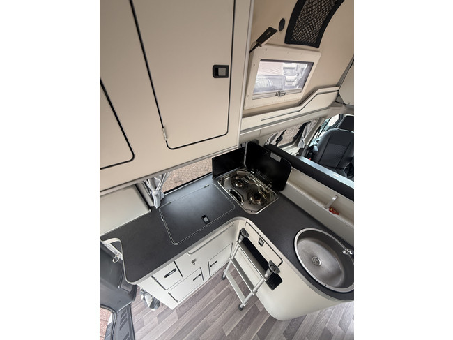 Ford Nugget plus techo alto Westfalia autom&aacute;tico 170 cv 4 plazas aire acondicionado c&aacute;mara control de crucero llantas de aleaci&oacute;n gancho de remolque desmontable pdc d/t foto: 10