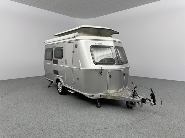 Eriba Touring Triton 430 GT hoofdfoto: 1