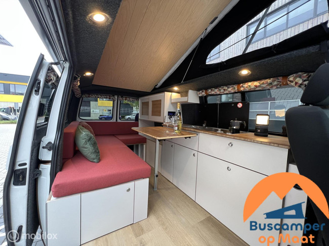 Volkswagen T6 buscamper Nevada 2018 Two tone foto: 2