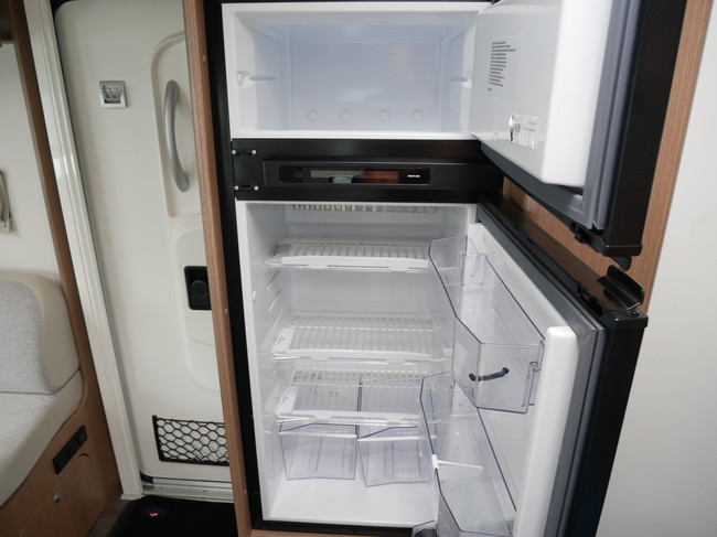 Carado T447, Lengtebedden, Hefbed, XXL Garage foto: 12
