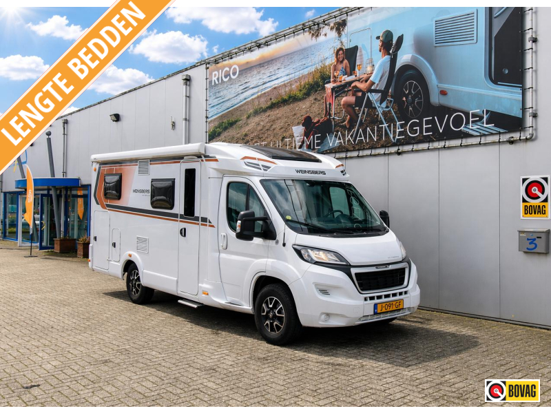 Weinsberg CaraCompact Pepper 600 MEG Longitudinal beds/Dish 