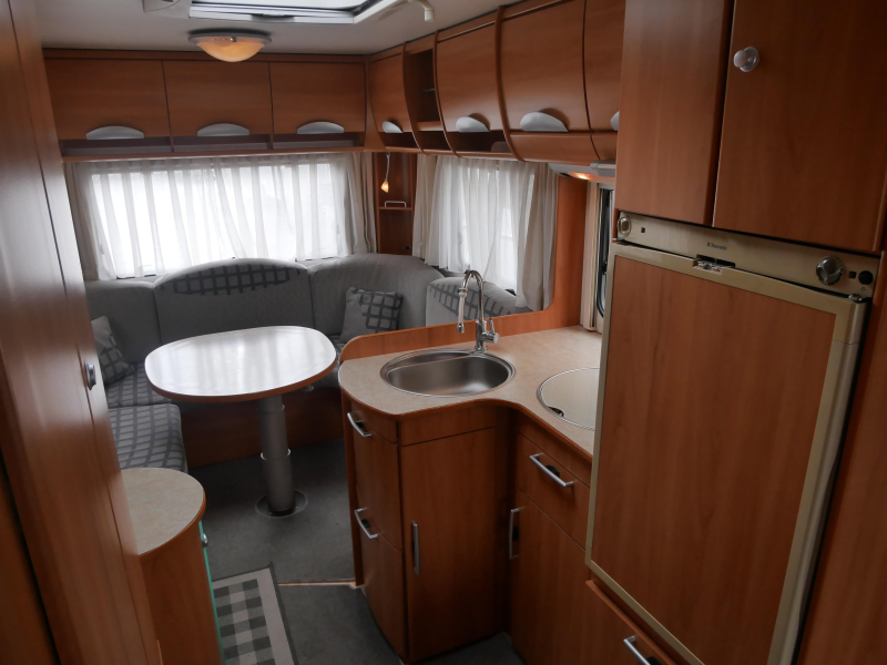 Eriba Moving 545 mover, luifel, fietsenrek  foto: 15