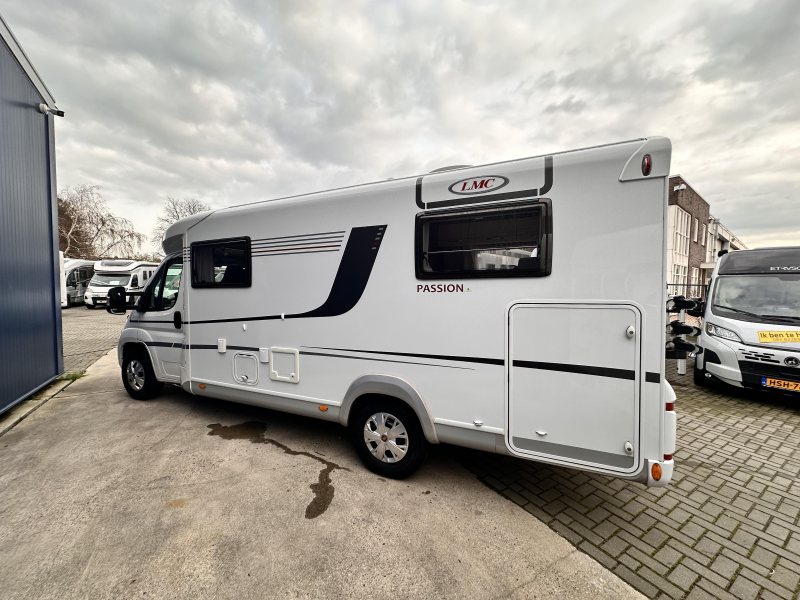 LMC Passion T 663 G 2000€ gratis extra opties  foto: 1