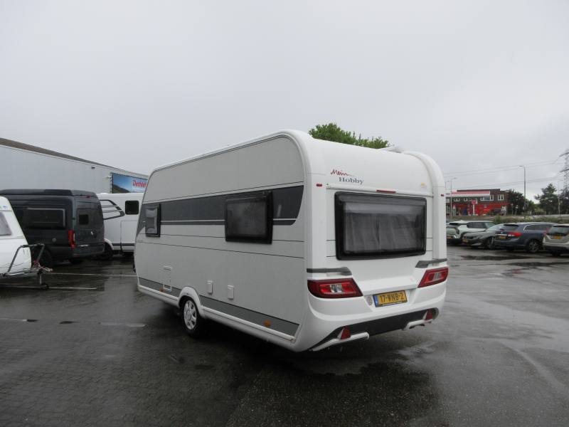 Hobby De Luxe 455 UF SEHR GEPFLEGT UND MIT MOVER Foto: 17