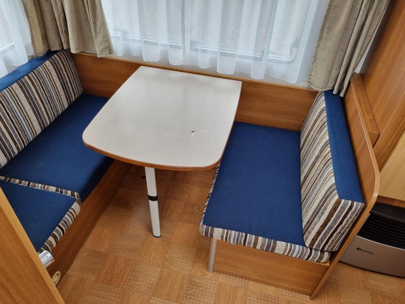 Carado C 160 Voortent + Uitbouw 