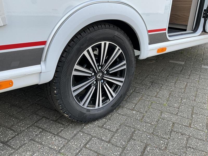 Dethleffs Nomad 510 LE ENKELE BEDDEN-NIEUW  foto: 17