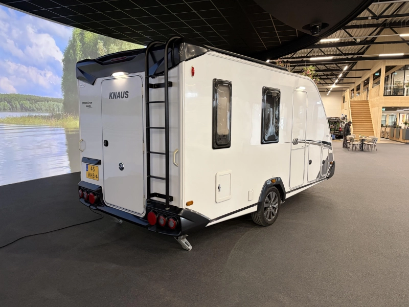 Knaus Sport en Fun 480 QL Black Edition / mover  foto: 3