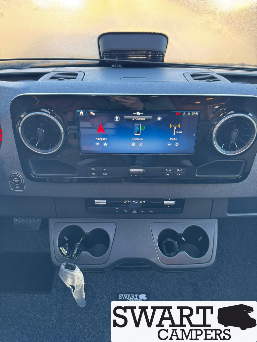 Weinsberg CaraCompact MB 640 MEG Edition [pepper], Automatic 150 hp Single beds photo: 9