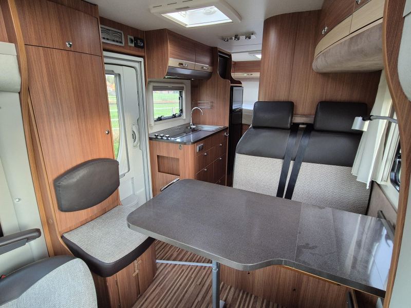Adria Compact 660 SPX Querbett 1. Besitzer 2016 Foto: 10