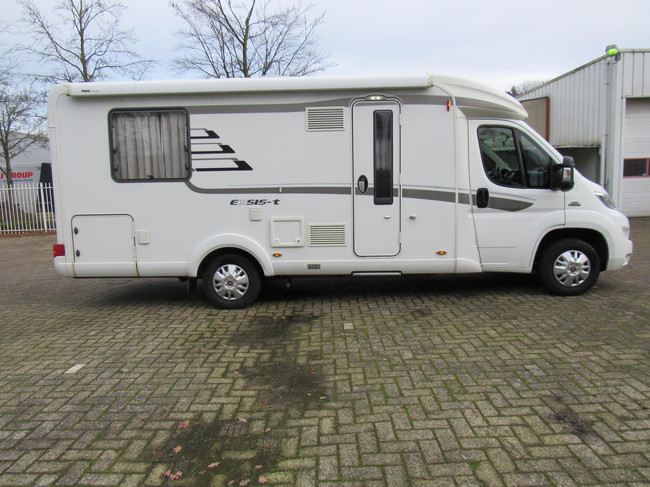 Hymer 598 Exsis-T Semi-initegraal Queensbed nieuw model 2016 foto: 21