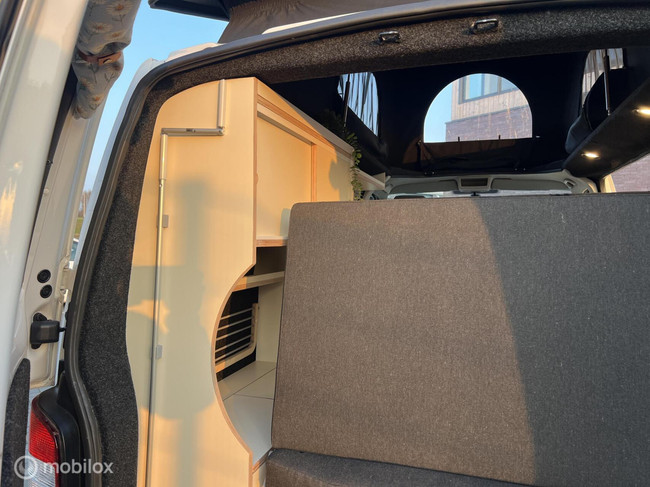 Volkswagen T6 Florida buscamper L1H1 2016 4 peroons foto: 20