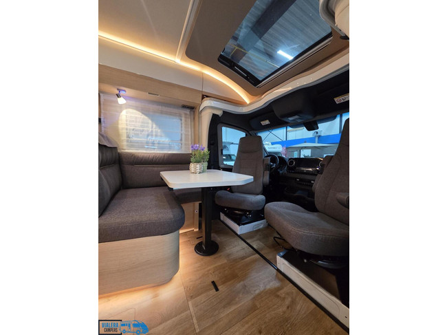 Hymer BMC-T 580 *Automaat 177pk* Levelsysteem* Vol opties!! foto: 2