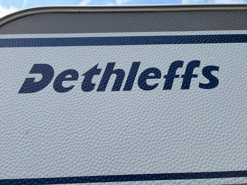 Dethleffs Summer Edition 430 DB Mover/Auvent/Porte-v&eacute;los photo : 9