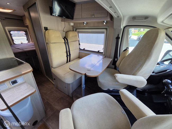 B&uuml;rstner Citycar 600 autocaravana 2014 ☆Euro-5, Solar, 131cv☆ foto: 10