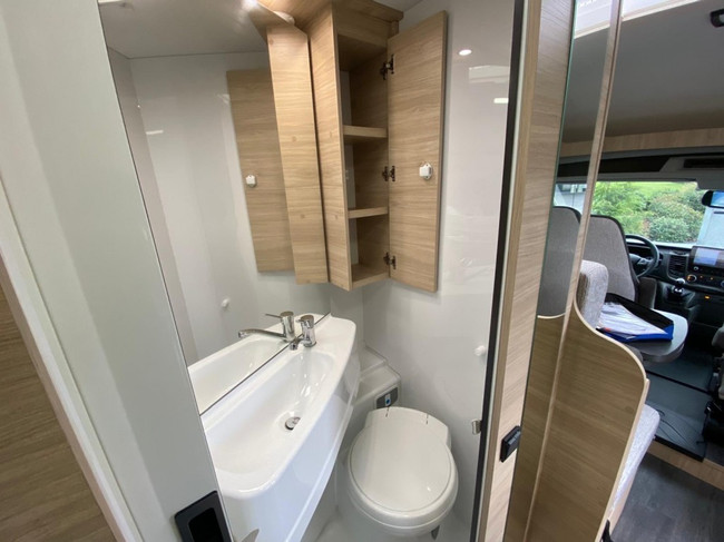 Chausson 697 S First Line 2.0 COMPACT ENKELE BEDDEN XXL GARAGE foto: 15