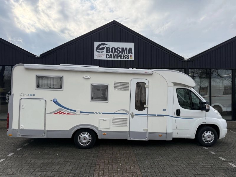 Adria Coral S 690 SP Queensbed Airco 2009  foto: 7