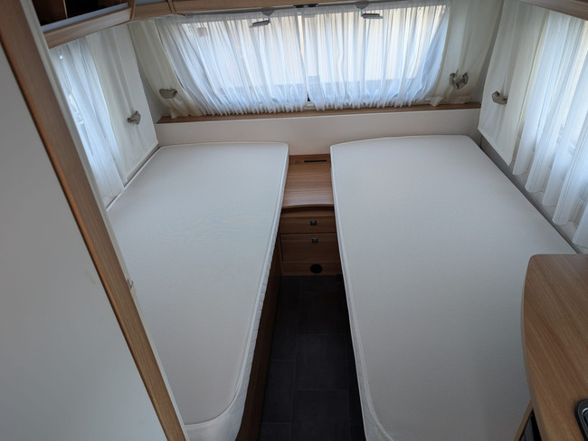 Dethleffs Camper Edition 470 ER foto: 12