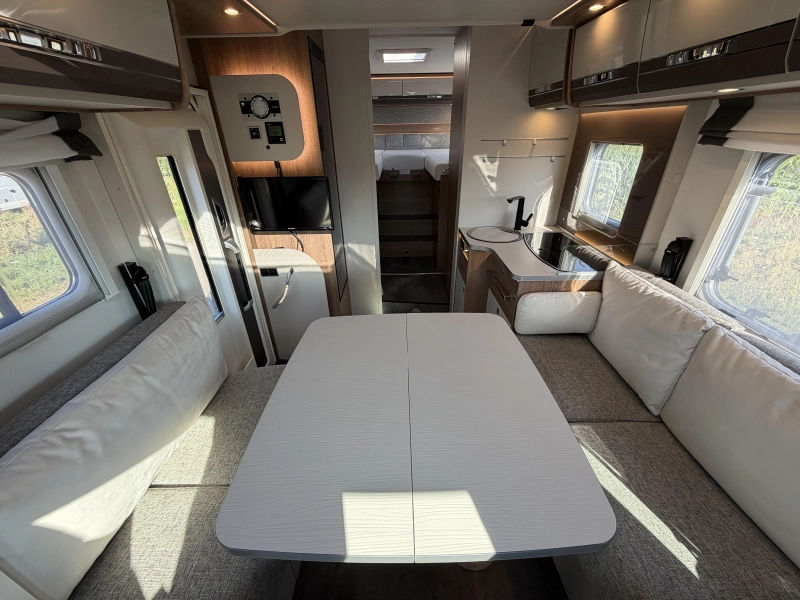 Dethleffs Trend 7057 EBL 2x Airco, XXL Garage photo: 20