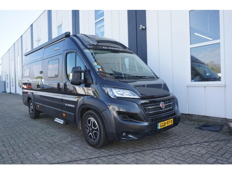 Adria Twin Supreme 640 SGX AUTOMAAT/160PK/AIRCO  foto: 3
