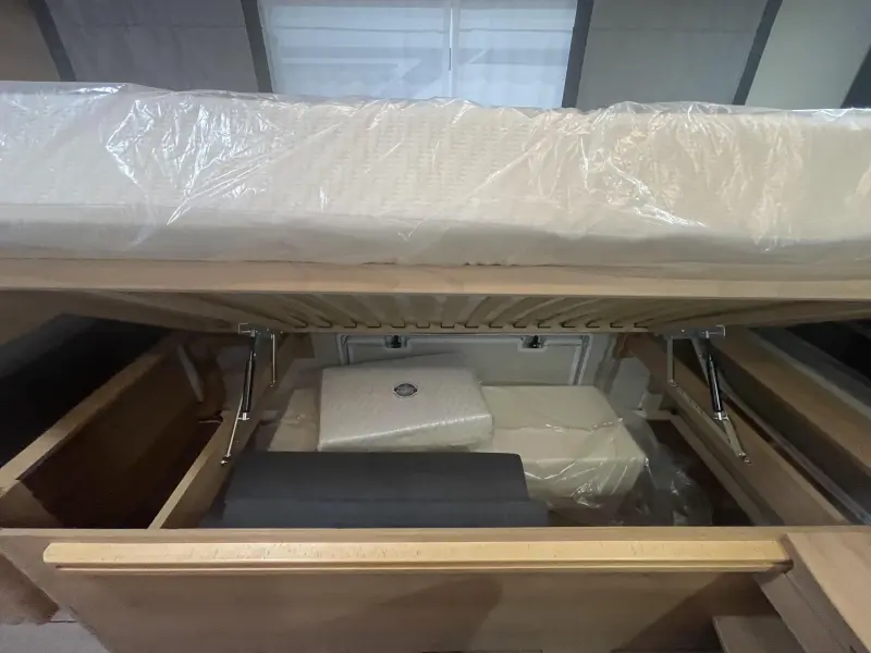 Knaus Sudwind Black Selection 540 UE +Panoraam+Vloerverwarming  foto: 17