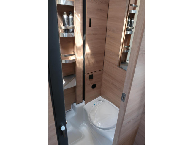 Knaus !NIEUW UIT VOORRAAD! 2026 Wave 650MEG Black LIMITED EDITION foto: 10