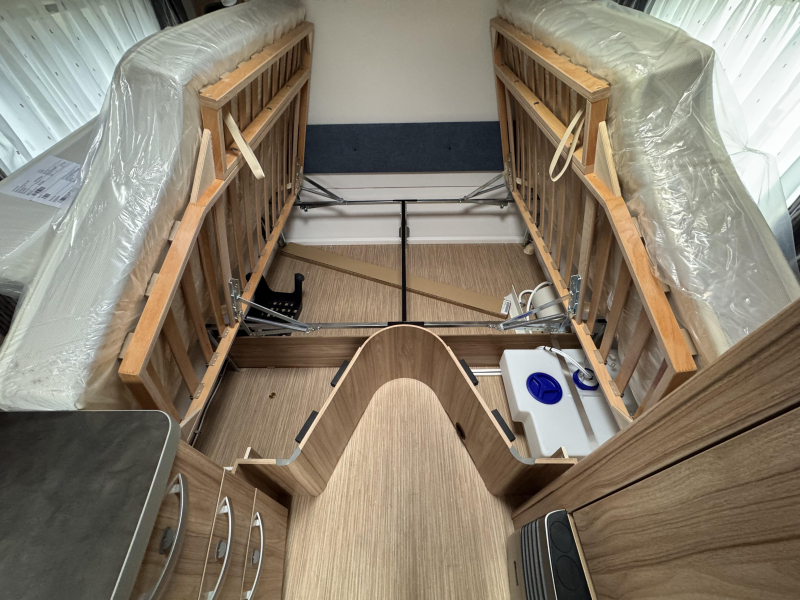 Eriba Nova Light 442  foto: 8