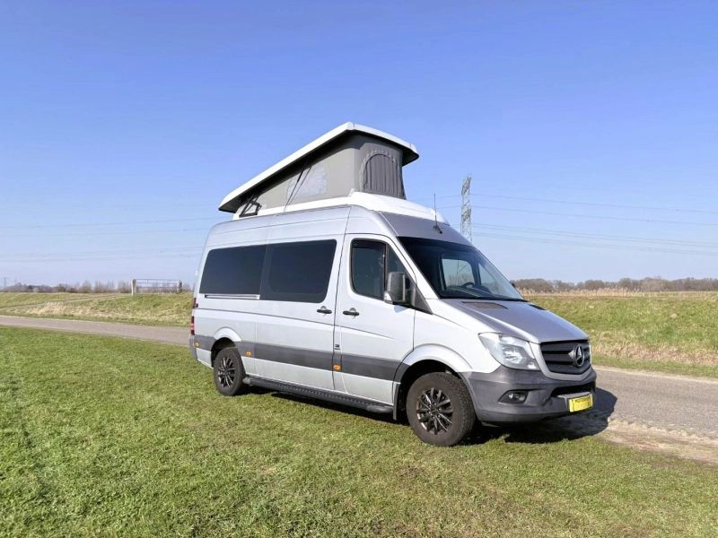 Mercedes-Benz Sprinter 316 CDI by Hop Campers  foto: 1