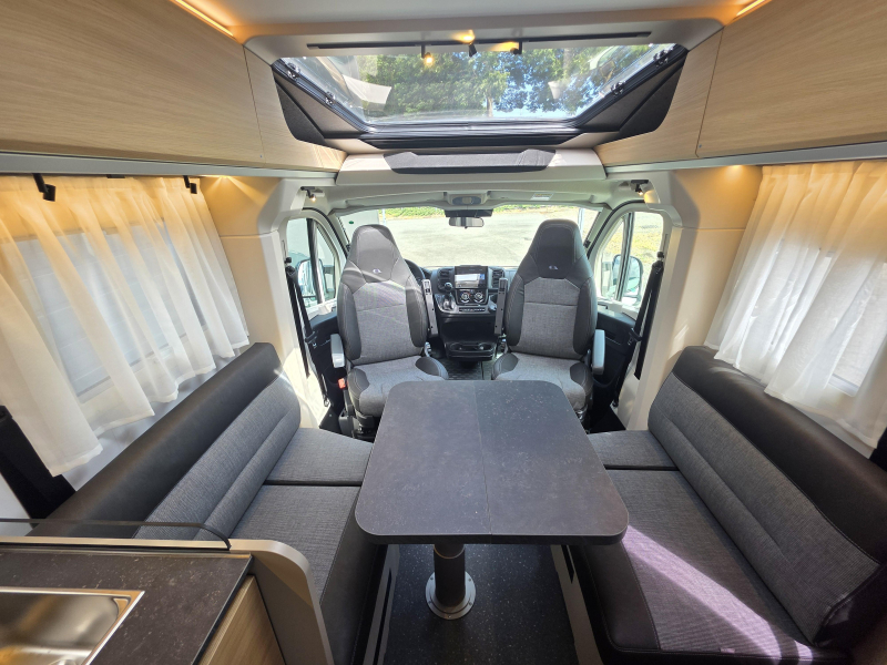 Adria Compact Select DL photo: 10