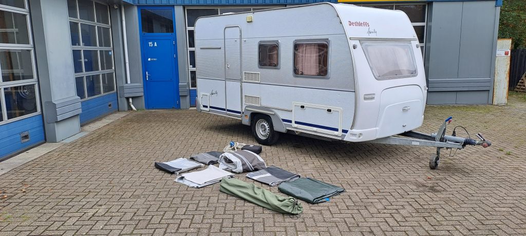 DETHLEFFS Family, Lichtgewicht caravan met voortent foto: 21
