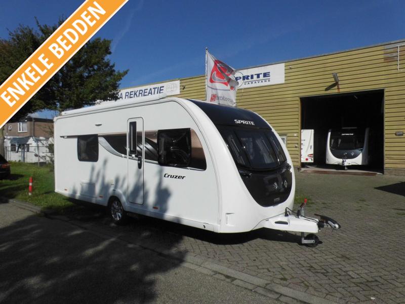 Sprite Cruzer 492 SR Mover en cassetteluifel!  hoofdfoto: 1